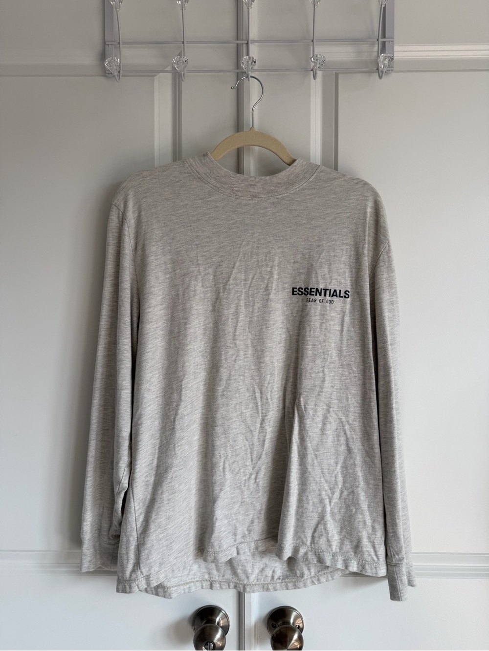 Essentials Women’s Long Sleeve Tee - Light Gray Heather